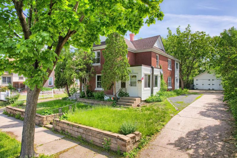 2319 4th St NE, Minneapolis, MN 55418