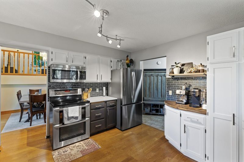 11665 Redwood St NW, Minneapolis, MN 55448