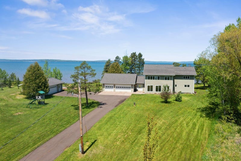 66530 Bay Front Rd, Ashland, WI 54806