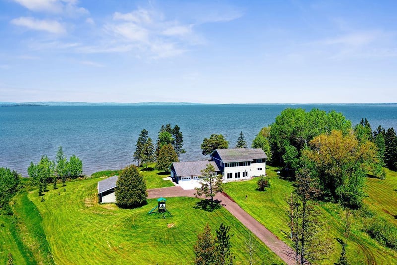 66530 Bay Front Rd, Ashland, WI 54806
