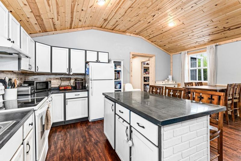 2457 Town Road 279, Barnum, MN 55707