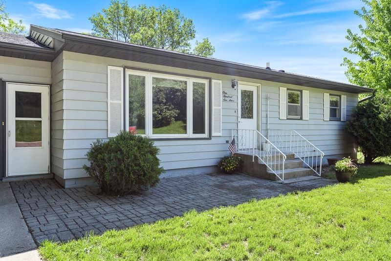 117 Harrison St S, Lake Benton, MN 56149