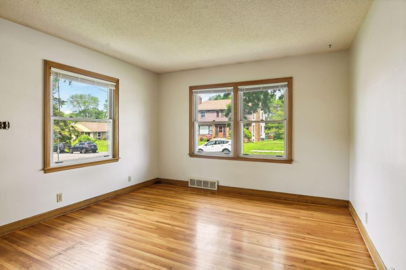 3601 Lynn Ave, Saint Louis Park, MN 55416