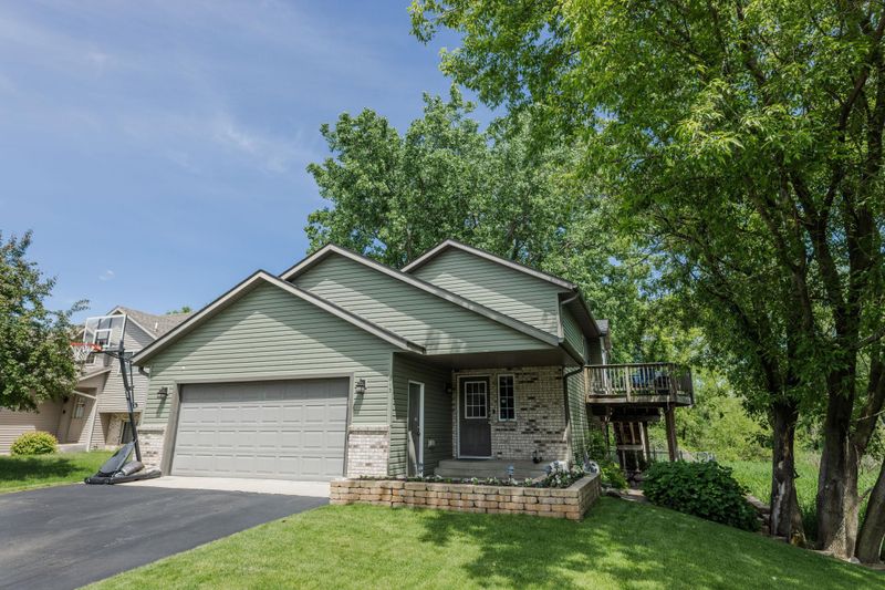 613 10th St S, Sartell, MN 56377