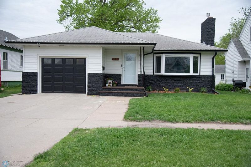 111 2nd St W, Ada, MN 56510