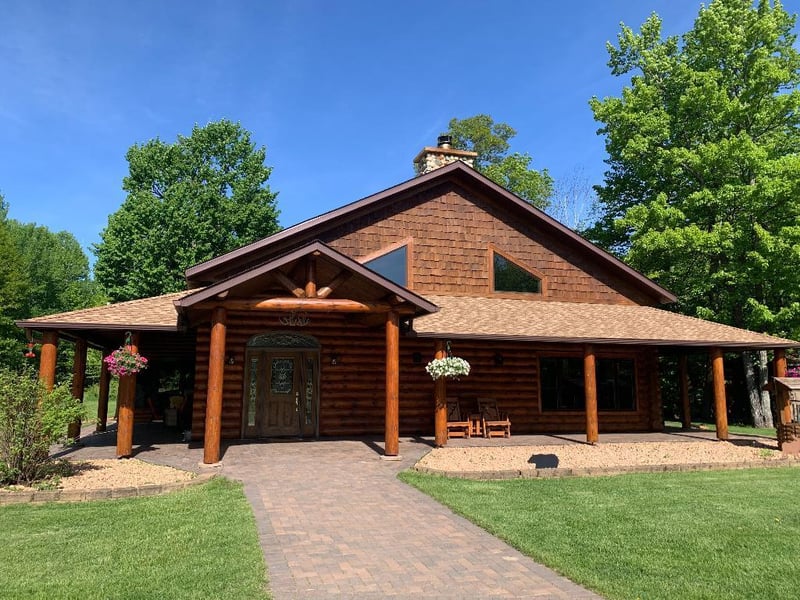 200 Hakala Ln, Bovey, MN 55709