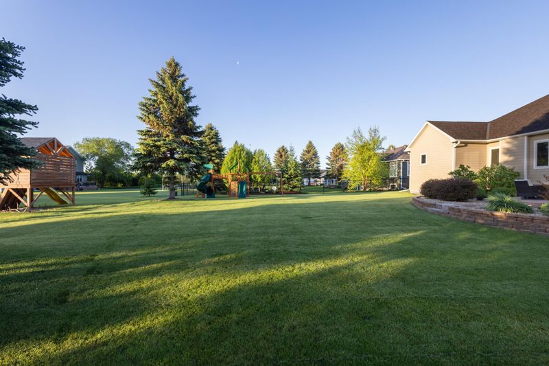 1315 Nicole Ct, Fergus Falls, MN 56537