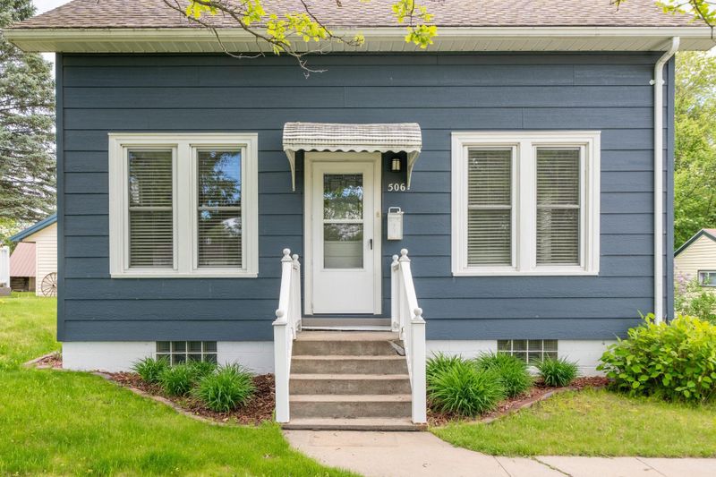 506 NE 8th Ave, Grand Rapids, MN 55744