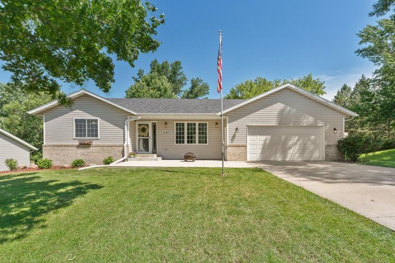 1120 Barney St, Owatonna, MN 55060