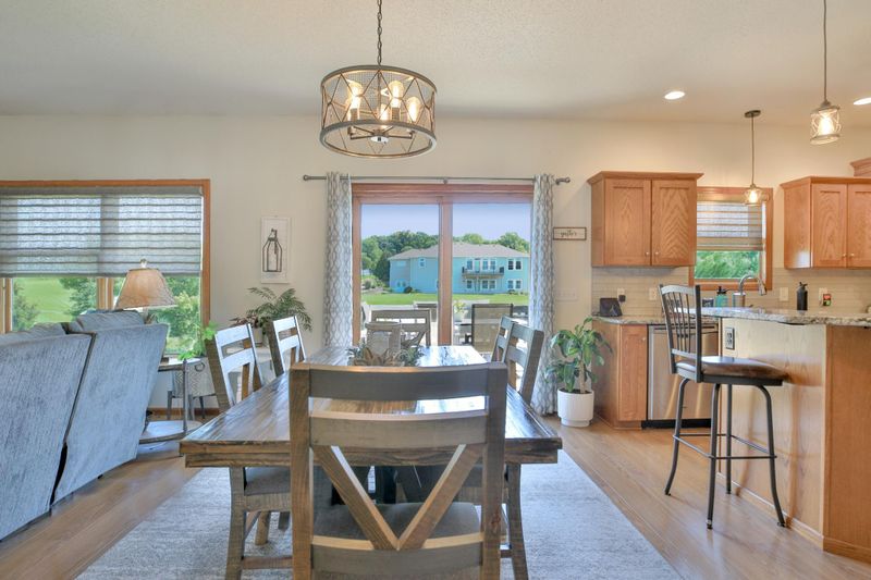 2400 6th St NE, Waseca, MN 56093