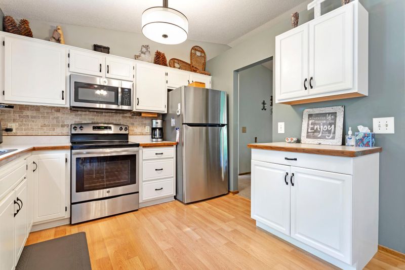 12954 8th Ave N, Zimmerman, MN 55398