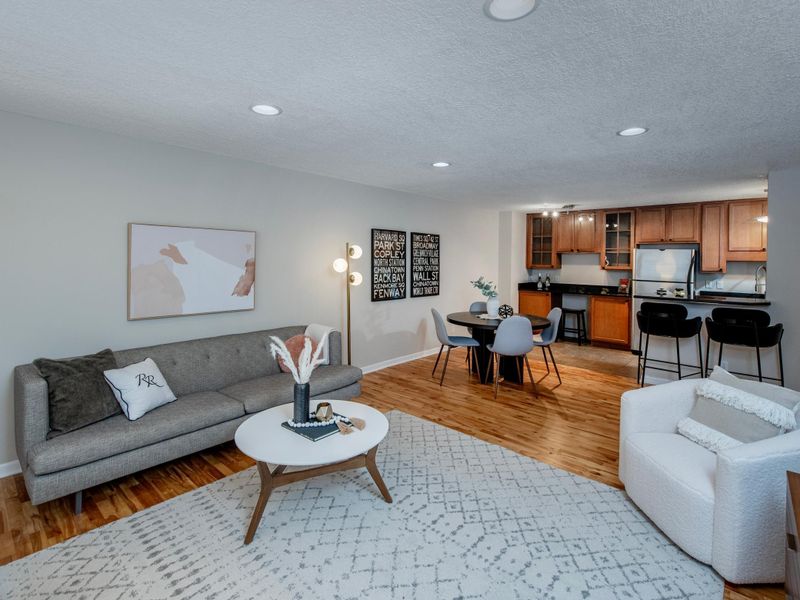 3019 Bryant Ave S #102, Minneapolis, MN 55408