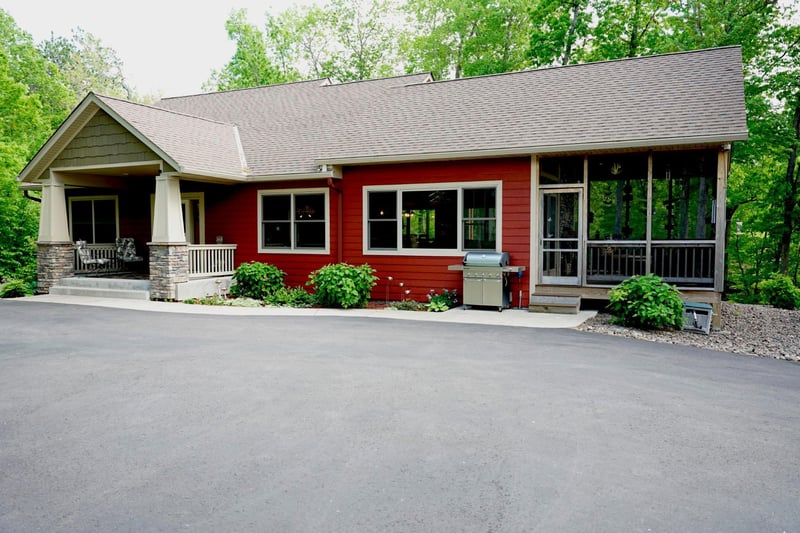 W9616 Mckenzie Pa, Spooner, WI 54801