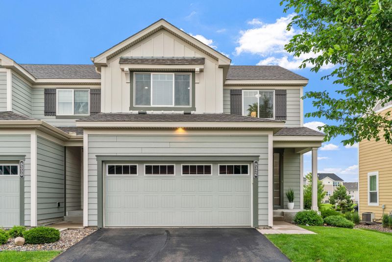8326 Goldenrod Ln N, Maple Grove, MN 55369