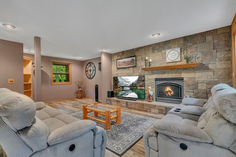 8293 112th St SE, Clear Lake, MN 55319
