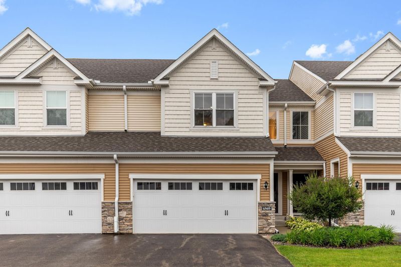6949 Archer Trl, Inver Grove Heights, MN 55077