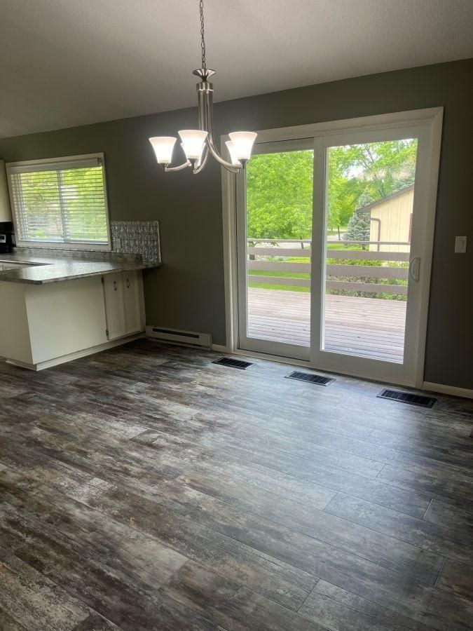 2631 Pioneer Ln, Saint Cloud, MN 56301