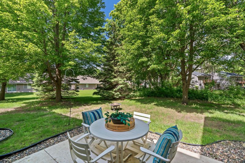 17331 Sunray Cir SW, Prior Lake, MN 55372