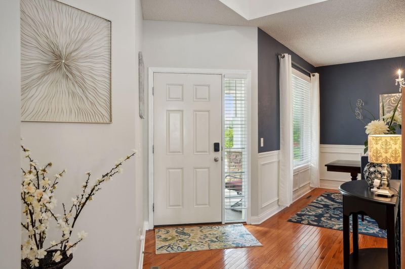 1870 Switchgrass Ln, Shakopee, MN 55379