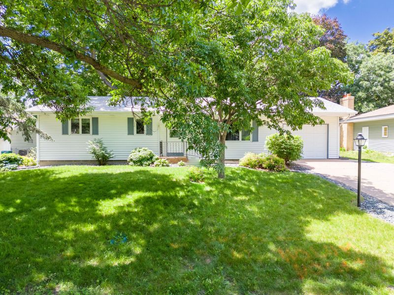 7310 Tempo Ter NE, Fridley, MN 55432