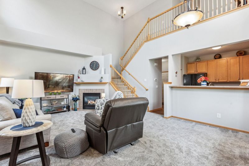 793 Cobblestone Way, Shakopee, MN 55379