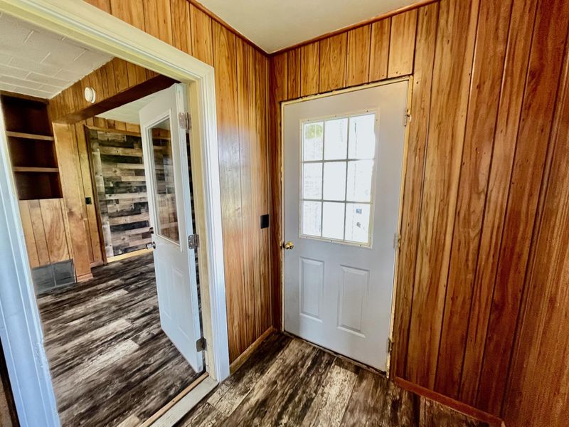 206 Balmoral Ave, Henning, MN 56551