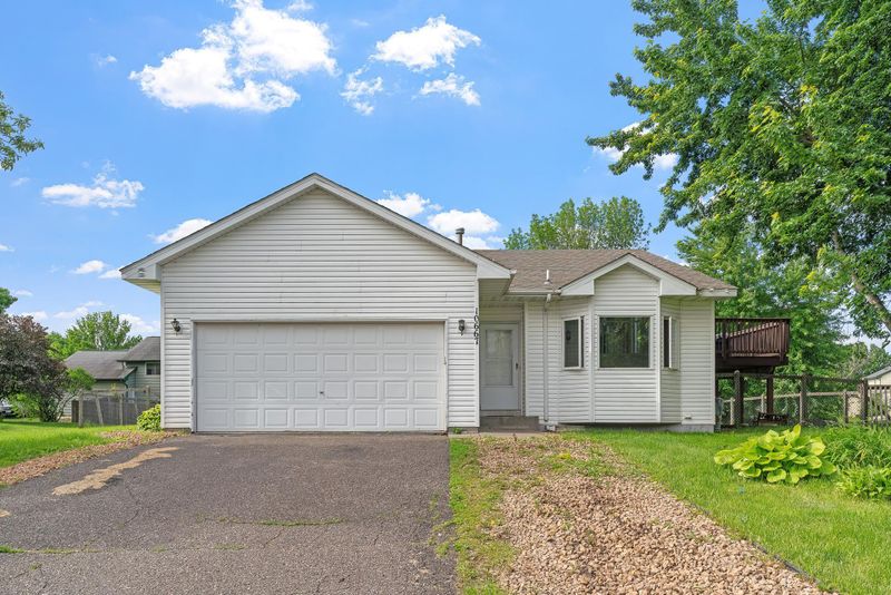 10667 56th St NE, Albertville, MN 55301
