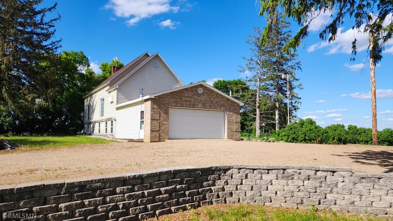 2446 122nd St, Plato, MN 55370