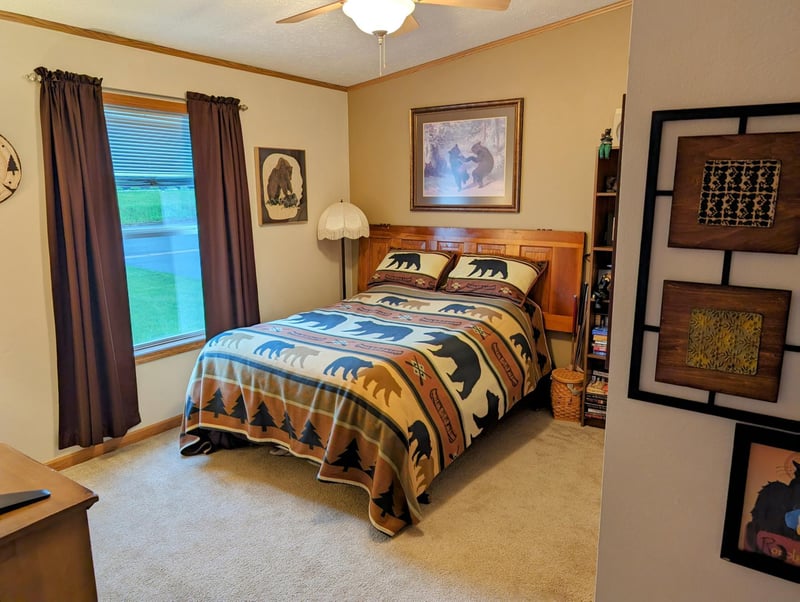 817 Lake Ave E, Ladysmith, WI 54848