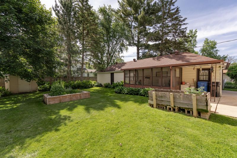 2522 24th Ave NW, Rochester, MN 55901