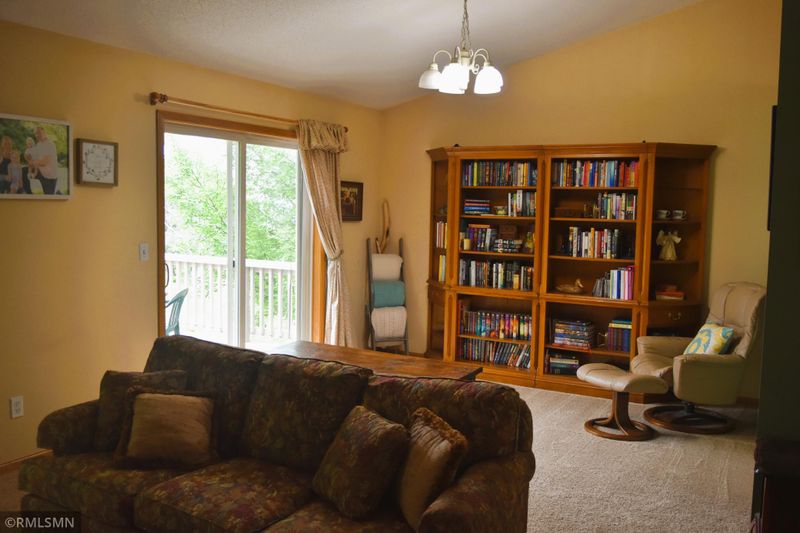 2323 Vermont Dr, Sartell, MN 56377