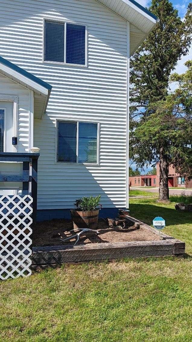 196 E 2nd Ave, Mcgregor, MN 55760