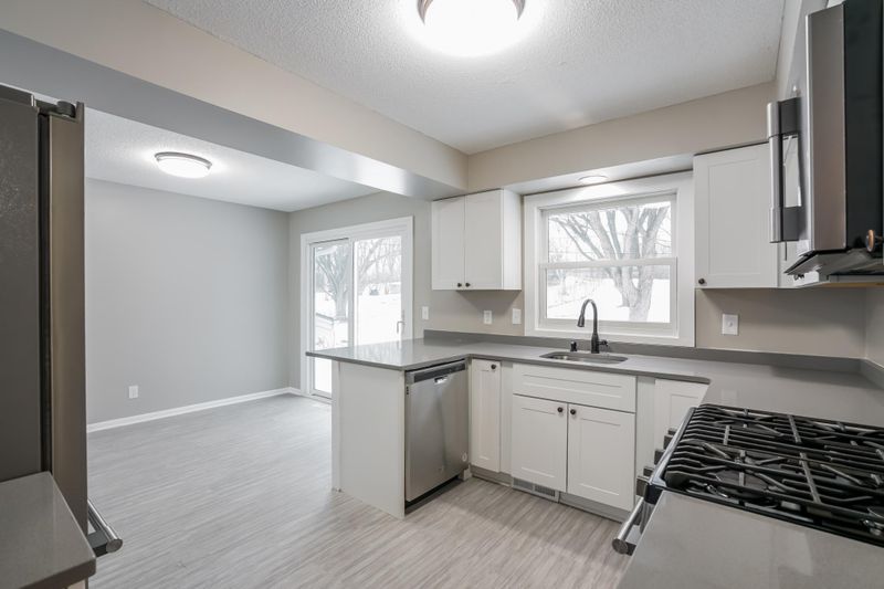 4601 Oregon Ave N, Minneapolis, MN 55428