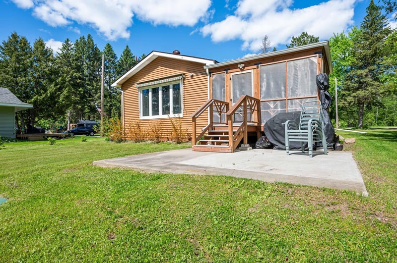 30217 E Shore Dr, Pengilly, MN 55775