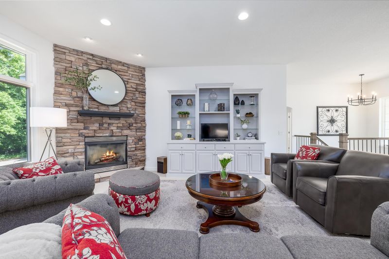 21001 Wintergreen St NW, Oak Grove, MN 55011