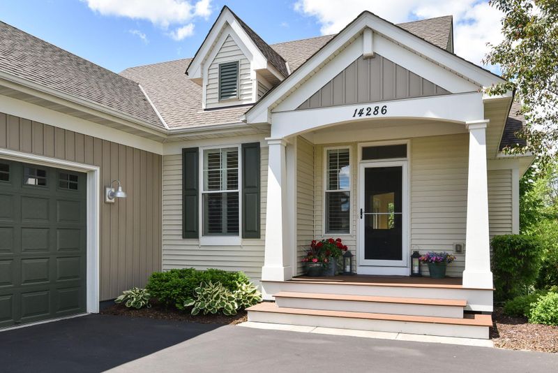 14286 Everton Ave N, Hugo, MN 55038