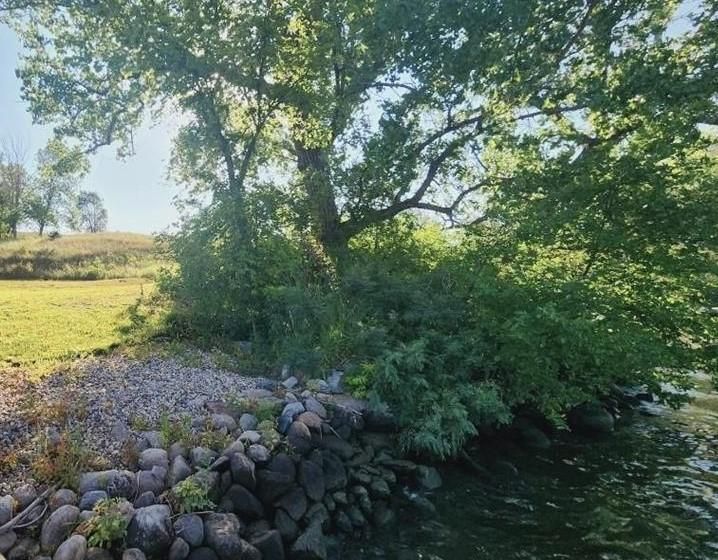 25923 Prairie View Dr, Beardsley, MN 56211