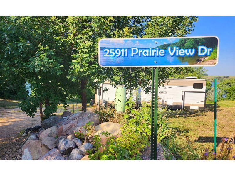 25911 Prairie View Dr, Beardsley, MN 56211
