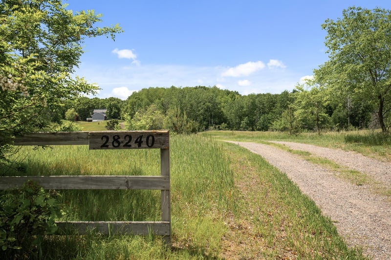28240 100th St NW, Baldwin Twp, MN 55398