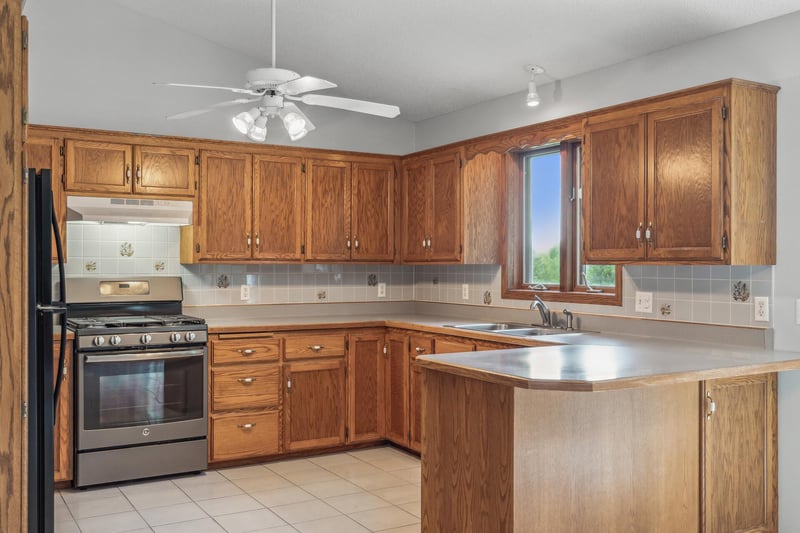 28240 100th St NW, Baldwin Twp, MN 55398