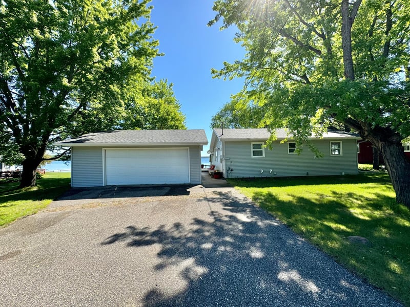 22009 Co Hwy 32, Rochert, MN 56578