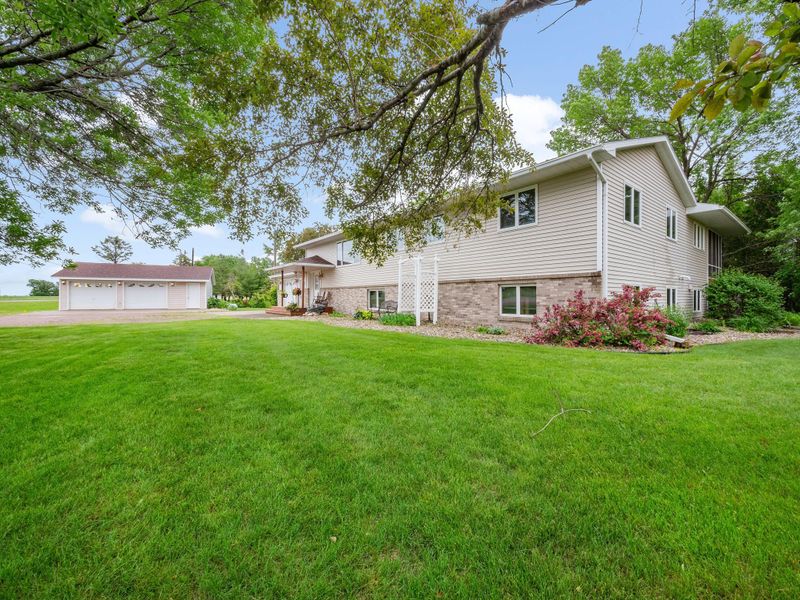 38695 County Road 2, Hancock, MN 56244