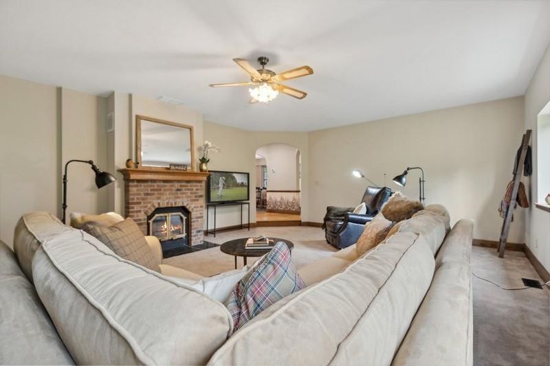 15065 76th Pl N, Maple Grove, MN 55311