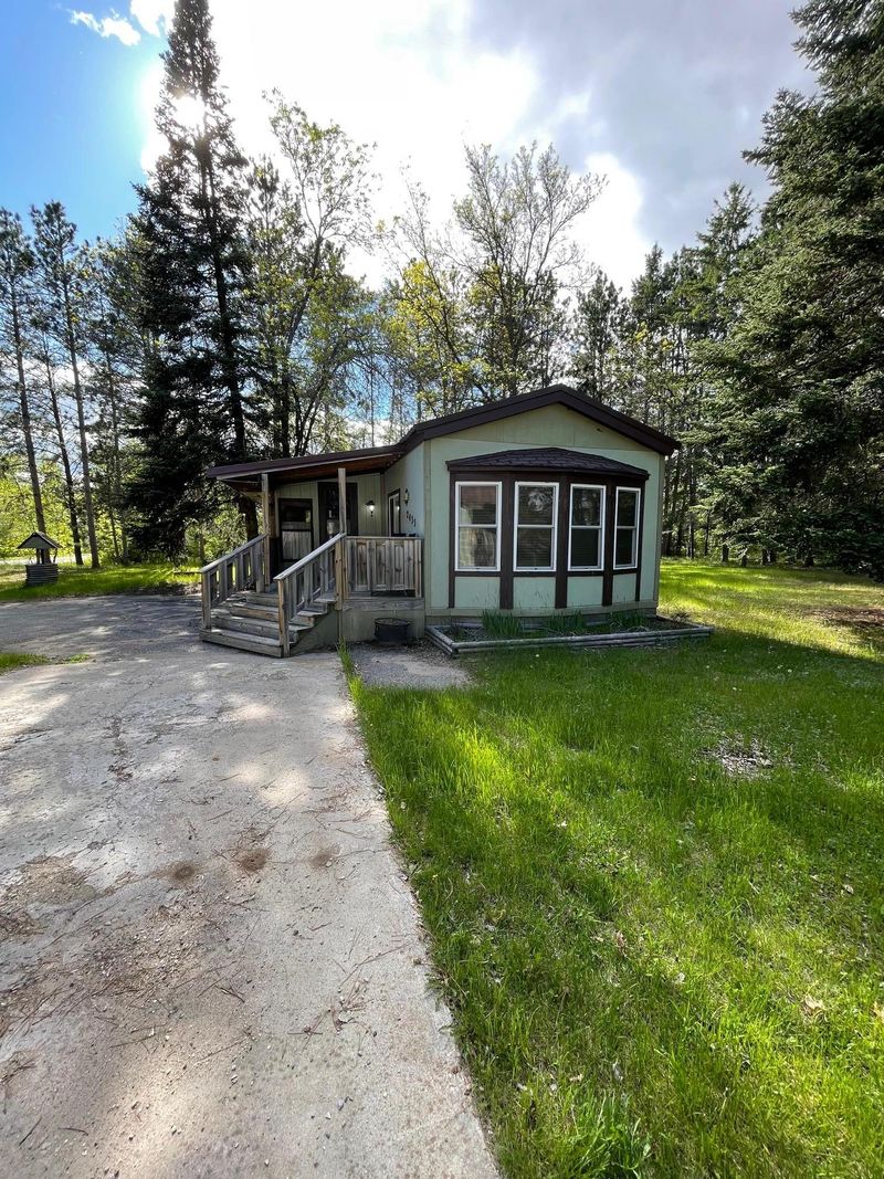 2435 Roosevelt Rd SE, Bemidji, MN 56601
