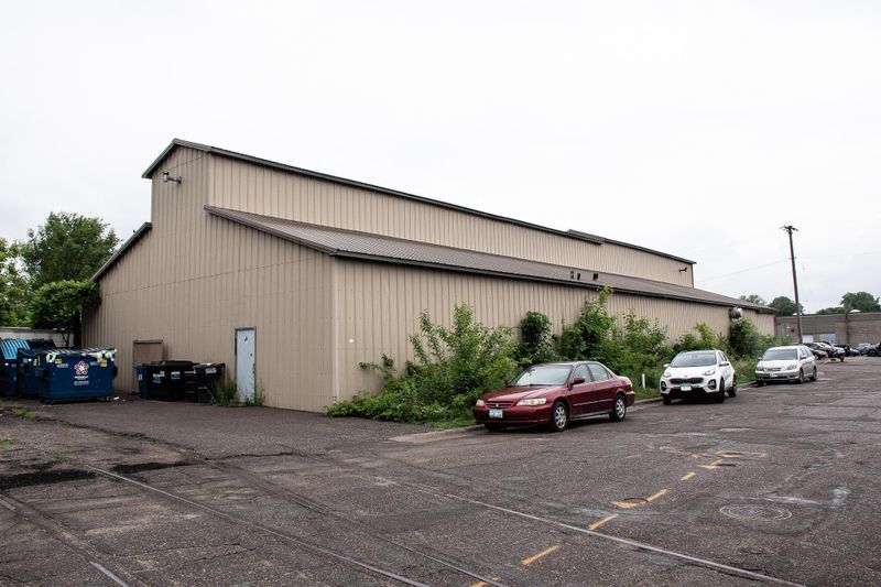 976 Bradford St, Saint Paul, MN 55114