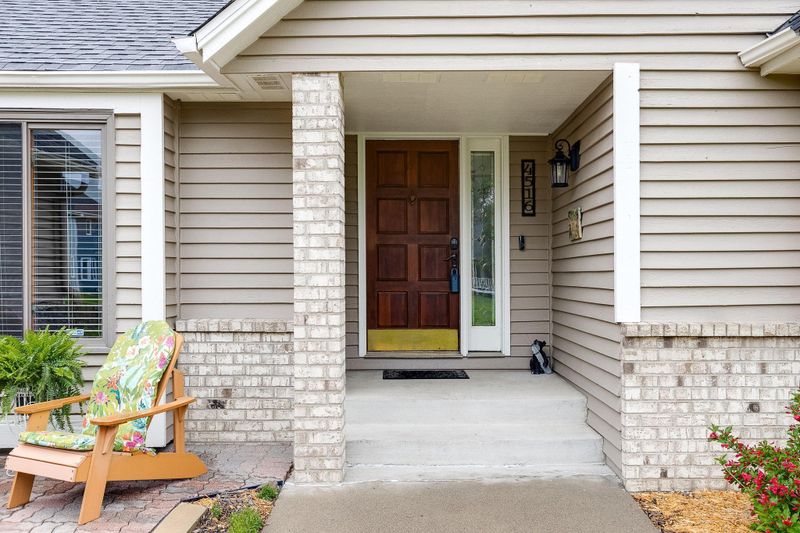 4516 Edinbrook Ter, Minneapolis, MN 55443