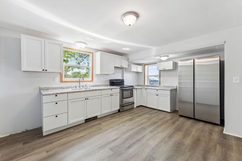1540 Minnehaha Ave E, Saint Paul, MN 55106