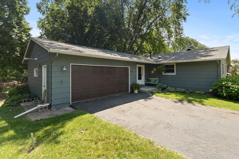 3000 Highview Ln, Mound, MN 55364