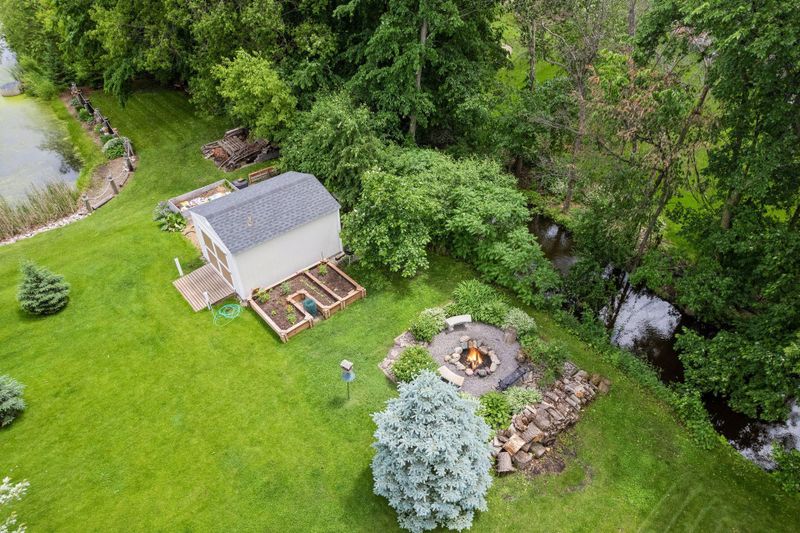 1001 Goldfinch Dr, Waconia, MN 55387