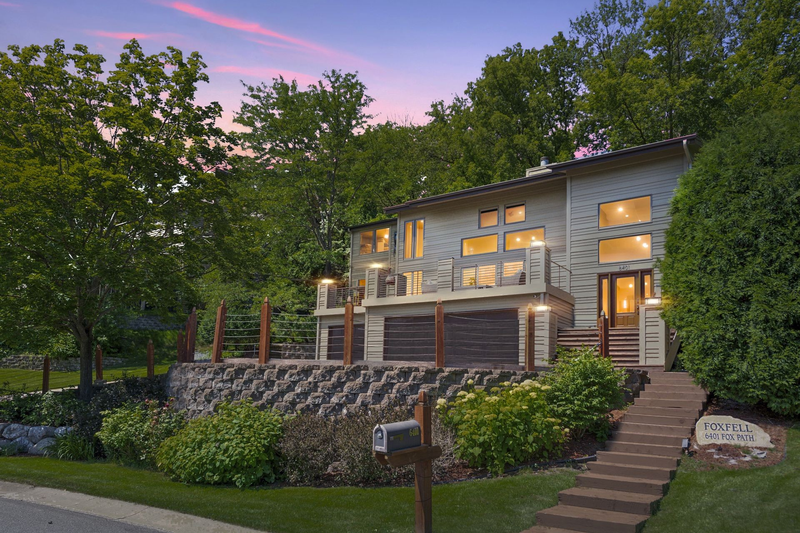 6401 Fox Pa, Chanhassen, MN 55317